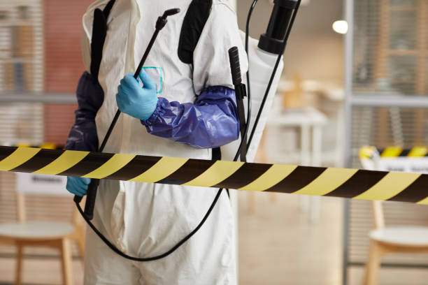 Professional Biohazard technician working in Economy, IN